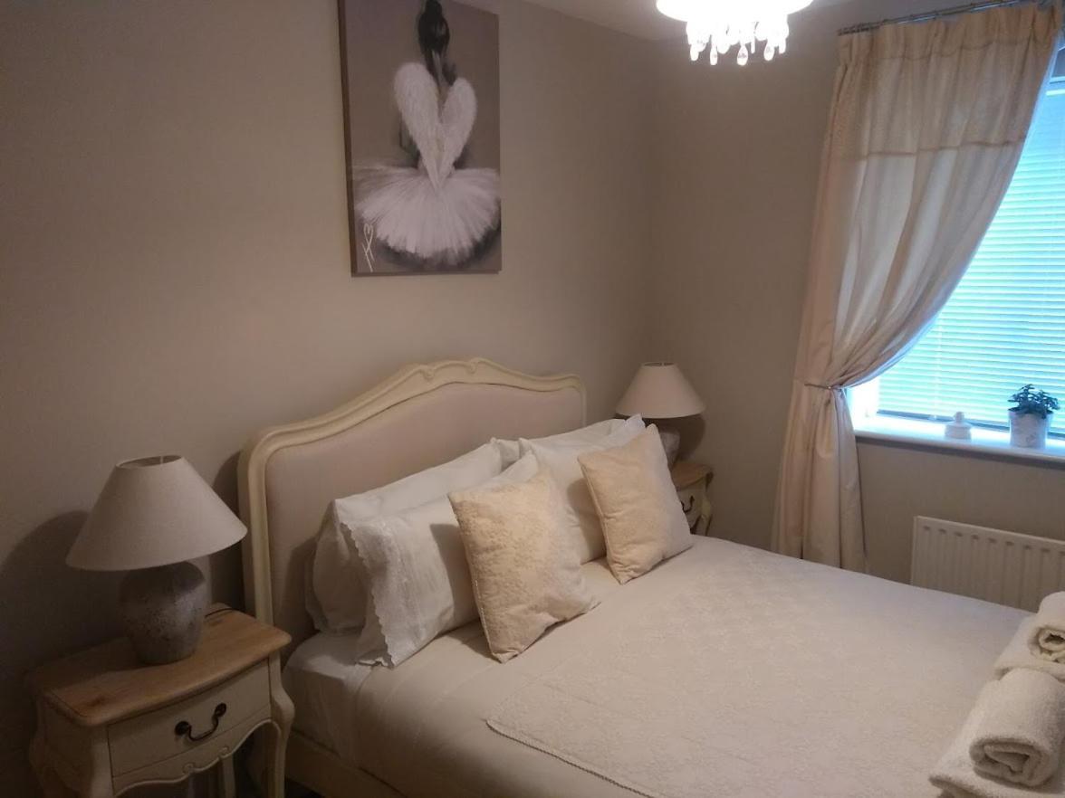 Three Bedroom Apartment By Beautiful Park London Exterior foto